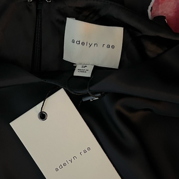 Anthropologie Adelyn Rae Sleeveless V-Neck Pleated Slip Midi Dress - Picture 8 of 10